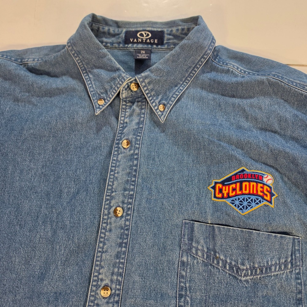 Vantage Brooklyn Cyclones Denim Shirt Mens 2X Blue Long Sleeve Button Down
